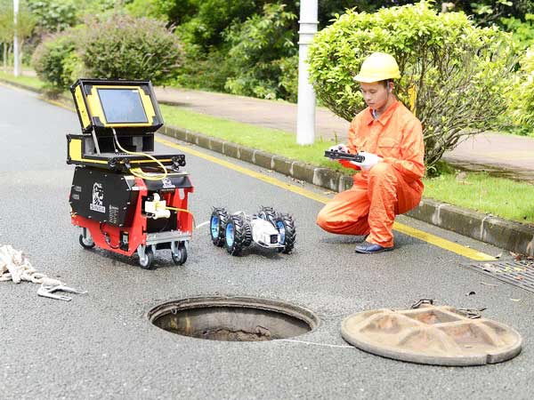 石龙管道机器人检测