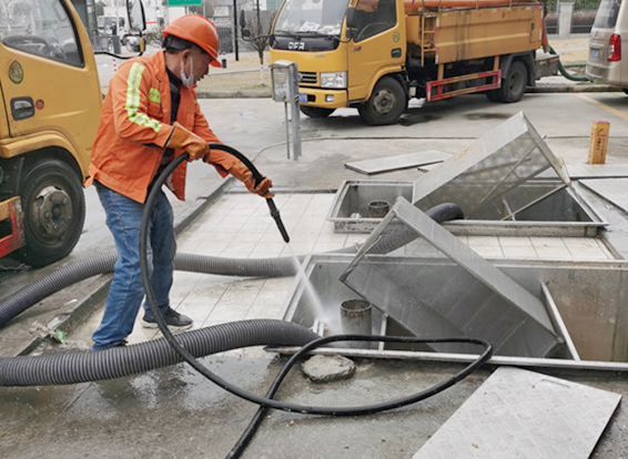 石龙隔油池清理